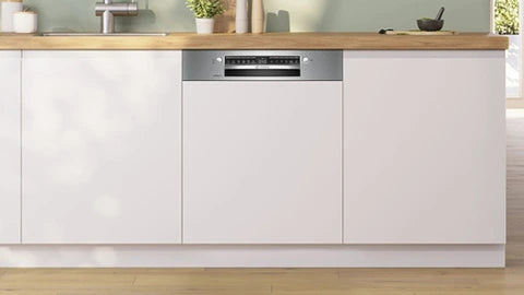 Lave-vaisselle pose libre Bosch Série 6 Lave-vaisselle encastrable avec bandeau 60 cm Acier brossé SMI6ZCS10E