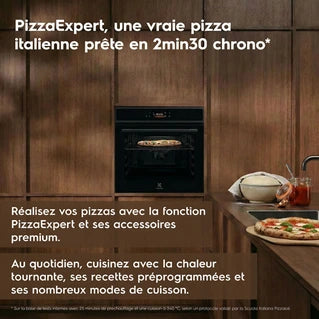 Four encastrable Electrolux EOX8P38WH Pizza expert